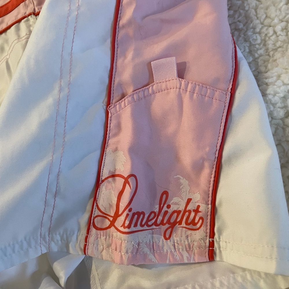 BOARD SHORTS 🌊 - Picture 3 of 4